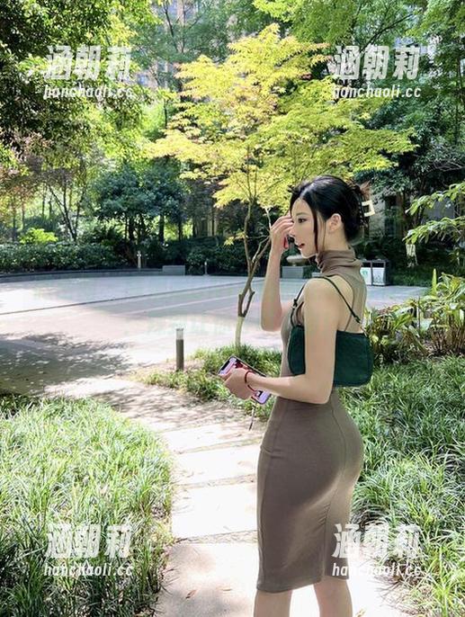 陈妮妮UNI 微密圈 - 陈妮妮UNI开创的定制图片风潮:辣到让你寻味无穷!