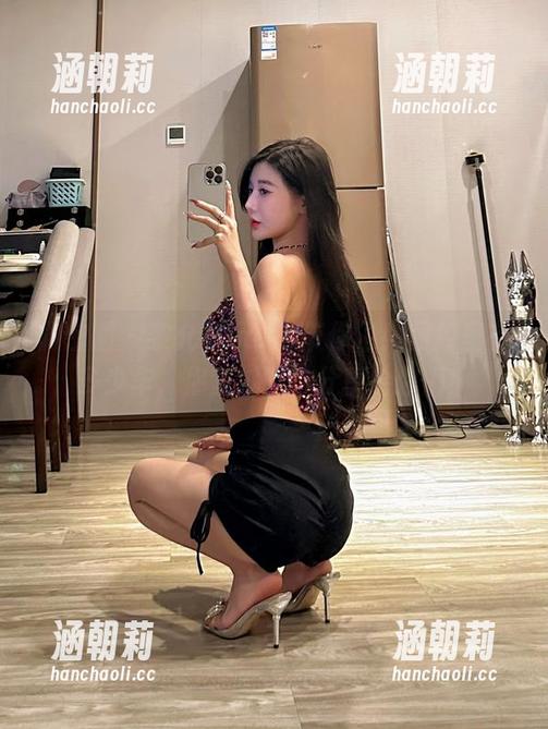 微密圈 - 黎允熙baby带你飞！图库里有多少车，你查过吗？分享给你们！
